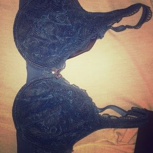 Size 42C soft wire bra. Cacique brand